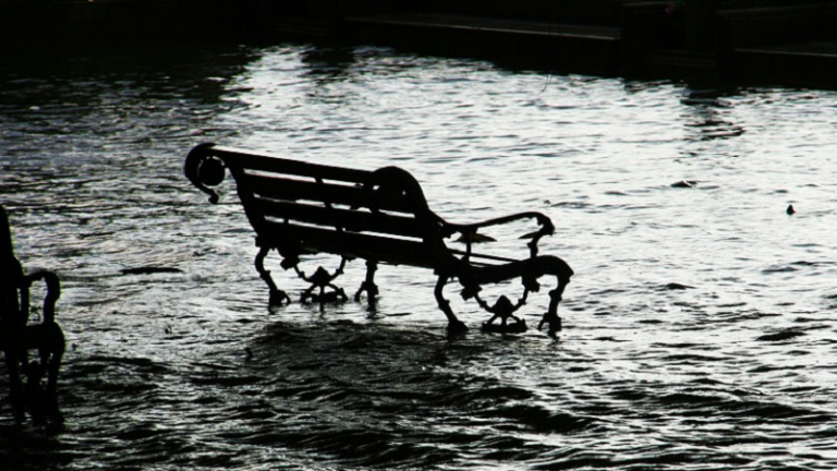 Inondations : le métro inutilisable