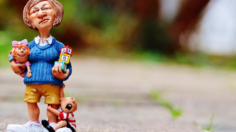 Une nounou à 110.000 euros par an