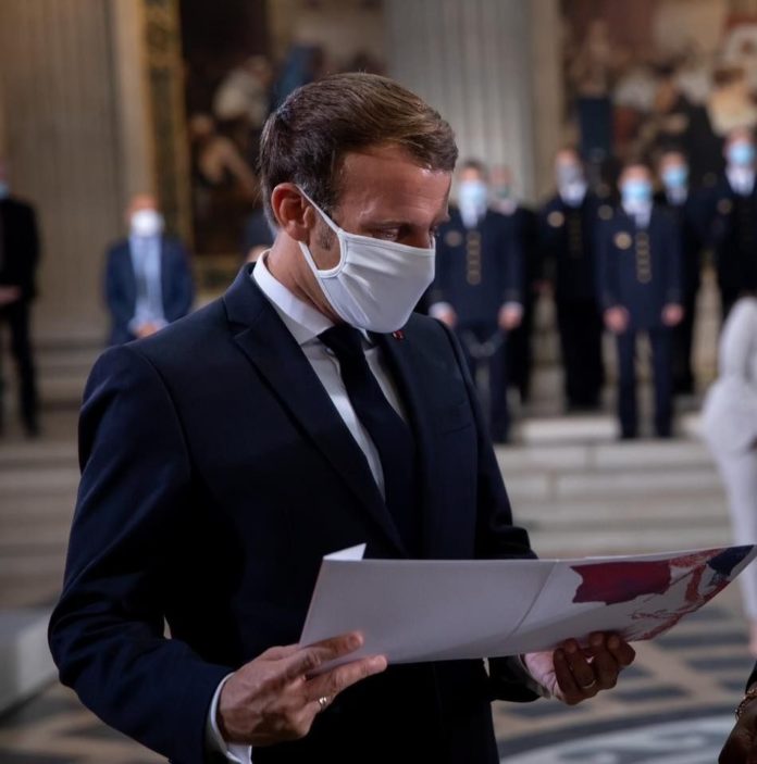 Emmanuel Macron lors d'une visite au Panthéon, à Paris, le 4 septembre 2020 (Photo : Elysée).
